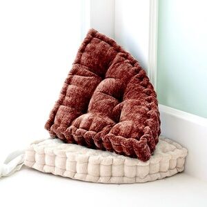15” Plush Red Burgundy Corner Wedge Floor Cushion For Adults or Pets • Brand New
